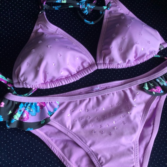 La Vie En Rose Bikini Swim Suit 👙 - Picture 1 of 12